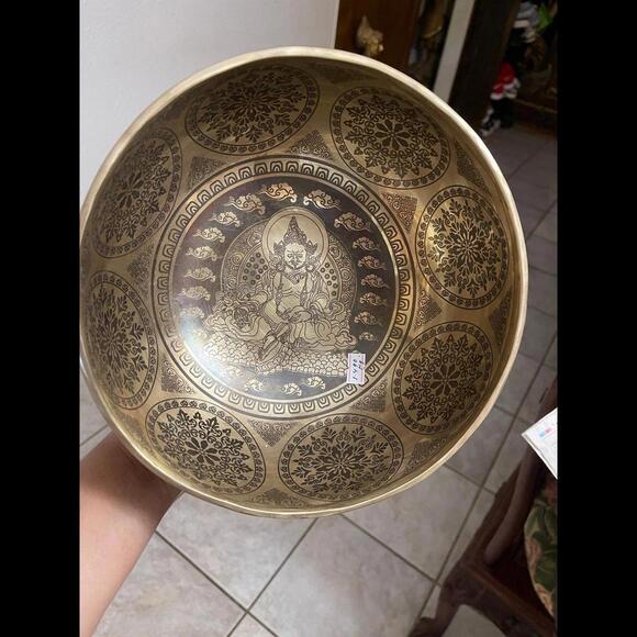 Handmade singing bowl ( free stick and kushan ) - Picture 5 of 10